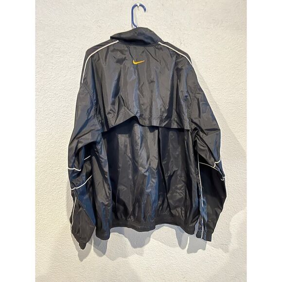 Nike Men’s‎ Windbreaker Jacket – Black – Size XXL – Lightweight & Stylish - Picture 1 of 4